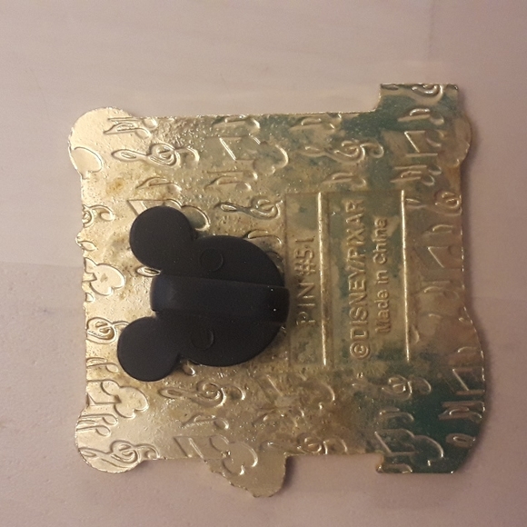 Bullseye and Jesse Toy Story Disney Trading Pin #51 2002 - Picture 4 of 4